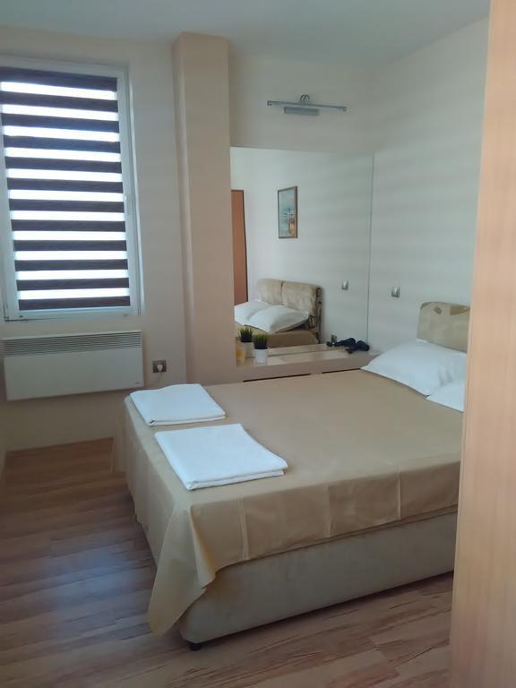 Geri Apartment Burgas Ngoại thất bức ảnh